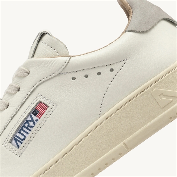 Autry Dallas Low Sneakers, White/Grey